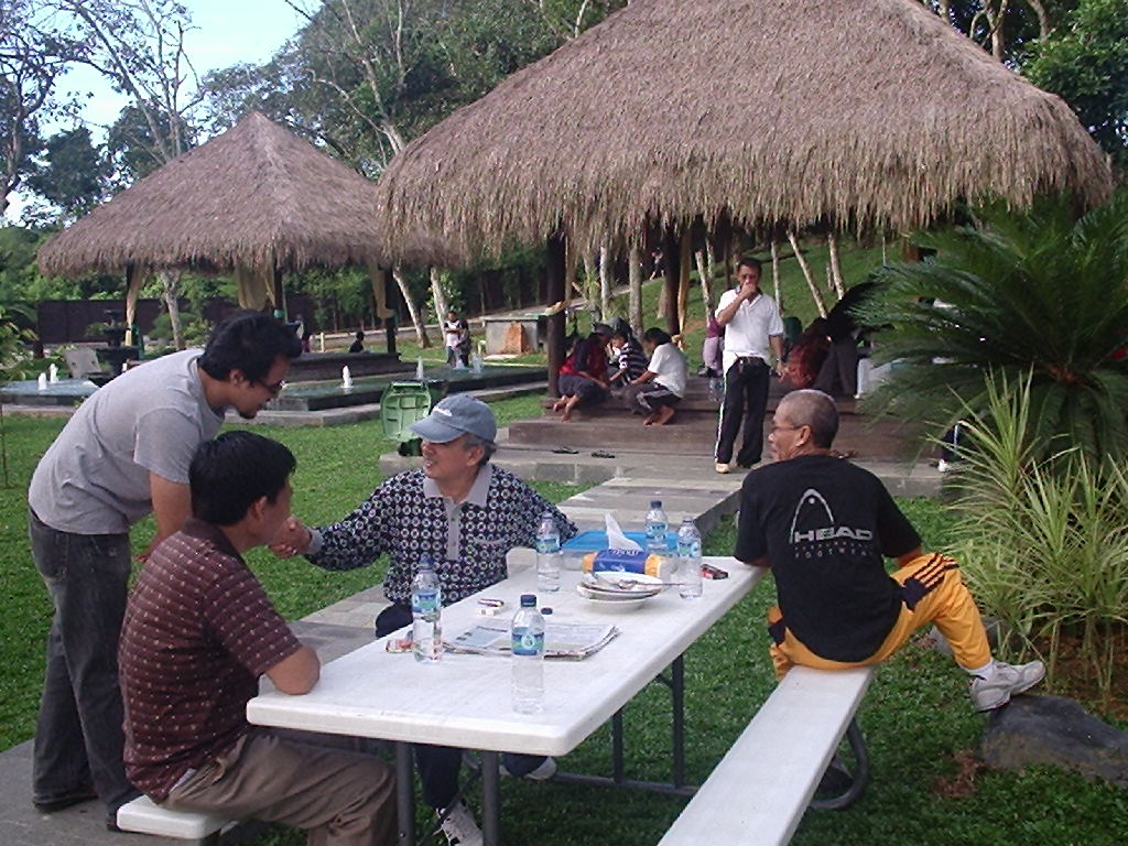 selesai periksa kesehatan secara berkala